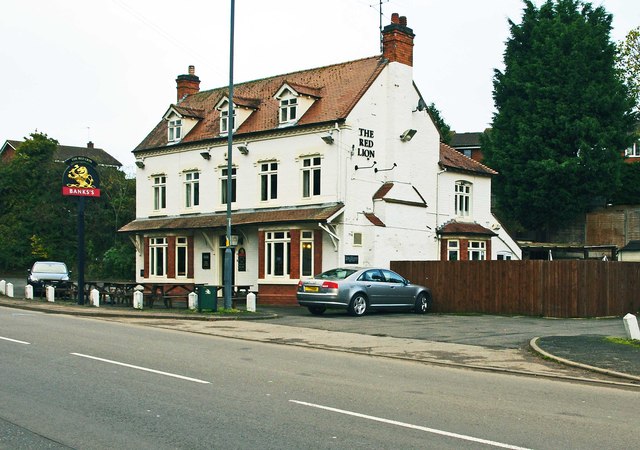 The Red Lion (1), 251 Worcester Road,... © P L Chadwick :: Geograph ...