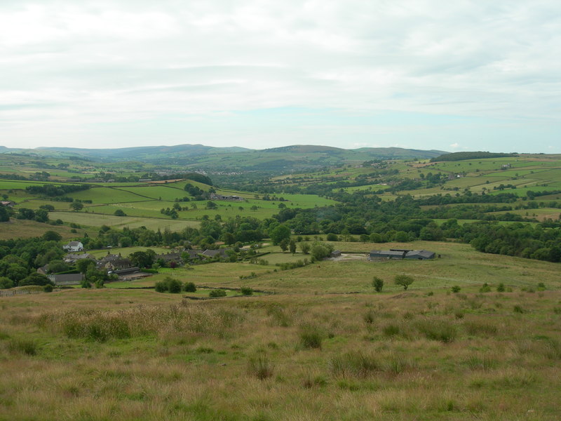 Rowarth, from the path to Cown Edge © John Topping cc-by-sa/2.0 ...