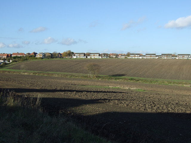 Farmland towards Shirley Banks