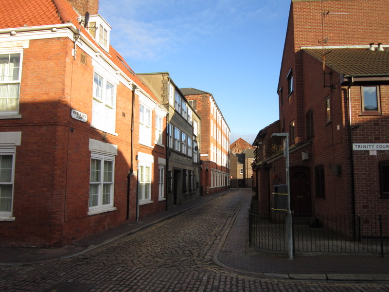 Robinson Row, Hull © Ian S cc-by-sa/2.0 :: Geograph Britain and Ireland