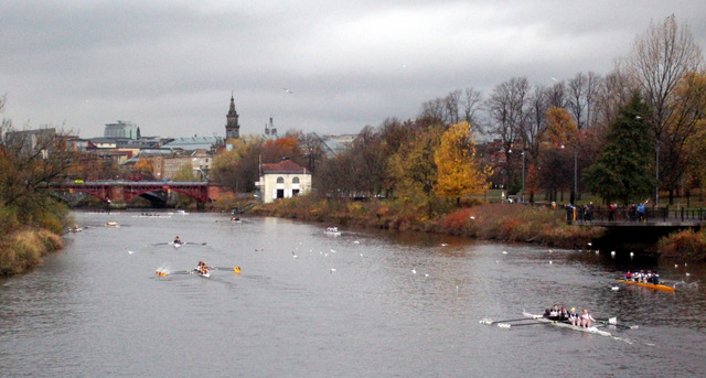 Rowing race on the Clyde