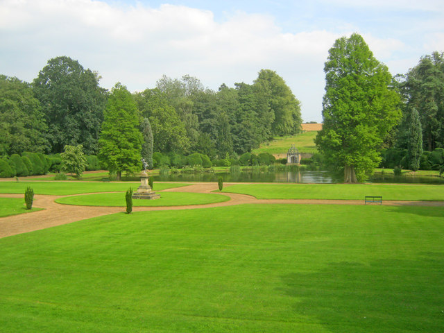Lawns at Melbourne Hall gardens