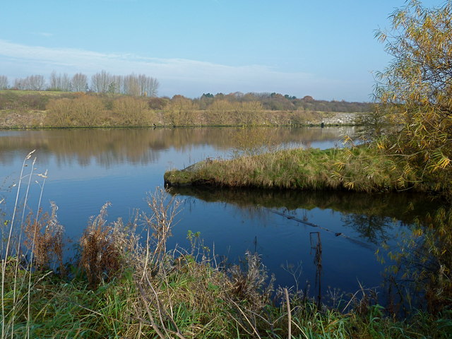 Bollin Point, Manchester Ship Canal,... © Anthony O'Neil :: Geograph ...