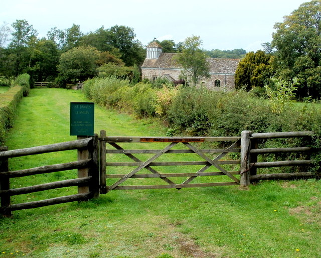 Entrance gate to St James Church,... © Jaggery :: Geograph Britain and ...