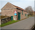 Unsuitable road for HGVs, Netherend, Woolaston