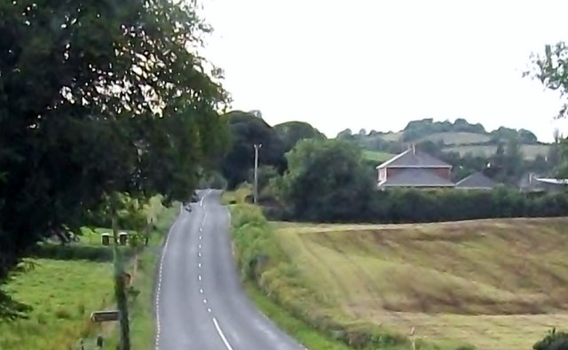 The R162 north of the Drumbracken Cross Roads