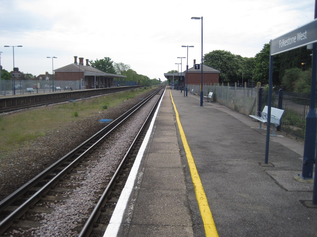 Folkestone West railway station, Kent © Nigel Thompson :: Geograph ...