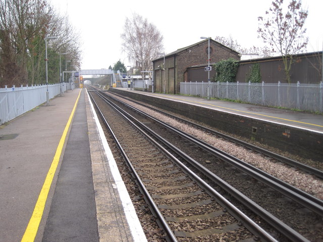 Teynham railway station, Kent © Nigel Thompson cc-by-sa/2.0 :: Geograph ...