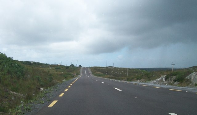 The N56 crossing the moorlands east of Croaghnashallog Lough