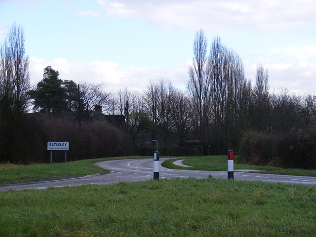 Entering Eltisley on Potton Road