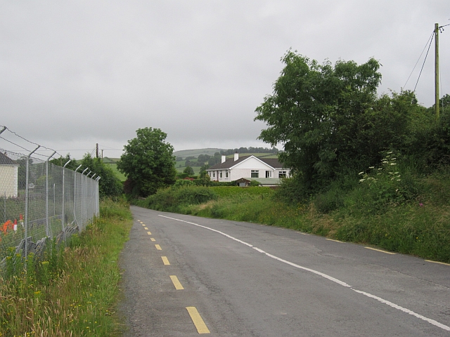 Minor road, Tullyowen