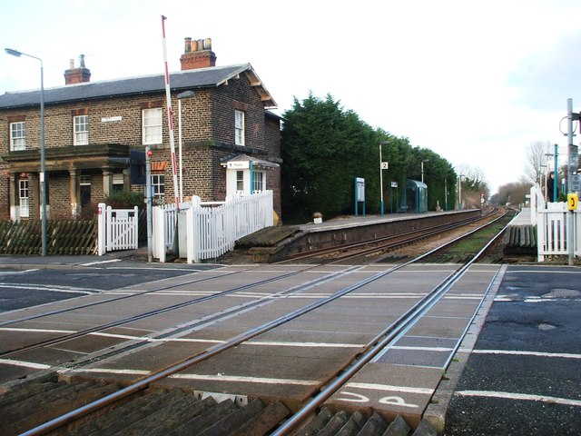 Nafferton railway station, Yorkshire © Nigel Thompson cc-by-sa/2.0 ...