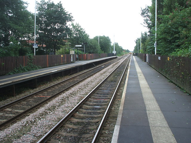 Mills Hill Railway Station, Greater © Nigel Thompson :: Geograph 