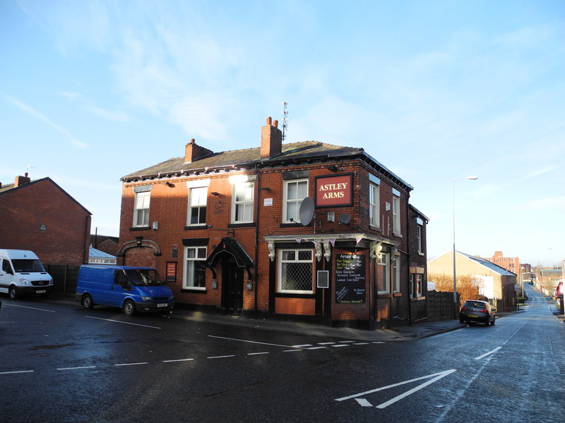 Astley Arms (Little Astley), Stalybridge © John Topping :: Geograph ...