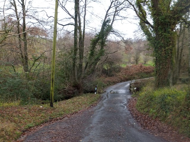 Bridge at the foot of Mounson Hill
