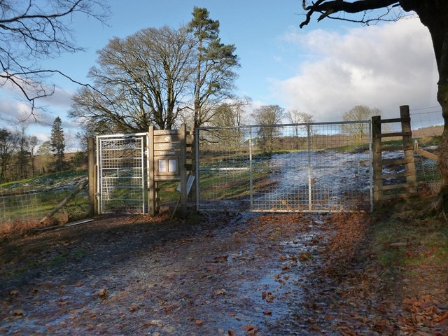 A new gate on the Crags Circular Path