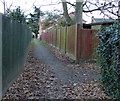 Footpath to Holme Drive