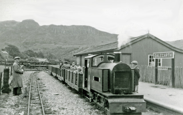 Ravenglass & Eskdale train at Dalegarth, 1951