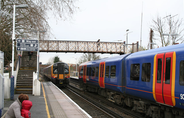 Chiswick station © Dr Neil Clifton :: Geograph Britain and Ireland