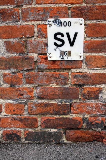 Benchmark and SV sign on #73 Walton... © Roger Templeman :: Geograph ...