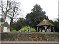 St Mary the Virgin churchyard, Bexley High Street