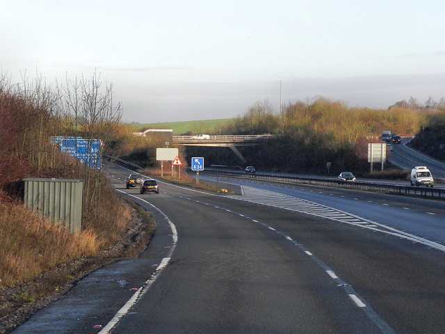 Exit Slip Road M3 Junction 9 © David Dixon Cc By Sa20 Geograph