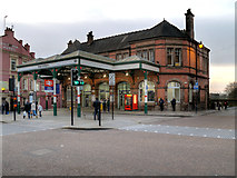 SD5805 : Wallgate Station, Wigan by David Dixon
