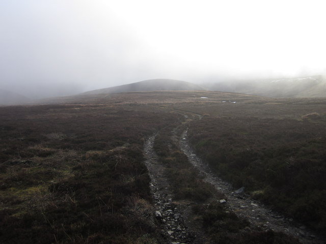 Muckle Cairn track