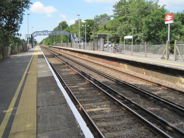 Holton Heath railway station, Dorset © Nigel Thompson cc-by-sa/2.0 ...