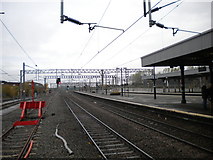 SP3692 : North end of Nuneaton railway station by Richard Vince