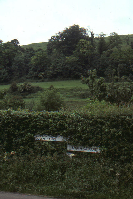 Junction of lanes below Cadbury Castle