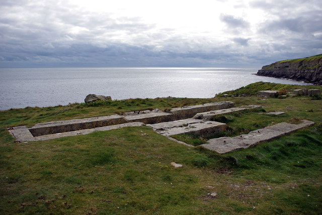 Industrial remains at Seacombe Quarry