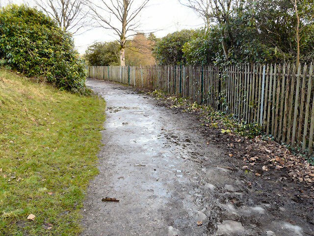 Footpath near Stamford Park