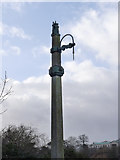 SK5438 : Former lighting column, Highfields Park by Alan Murray-Rust