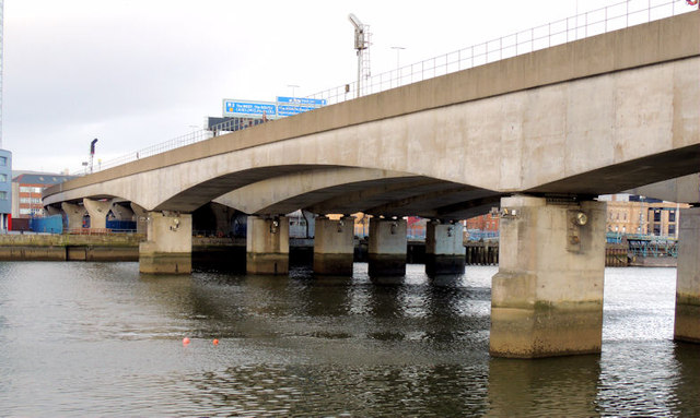 The Dargan (railway) Bridge, Belfast... © Albert Bridge cc-by-sa/2.0 ...