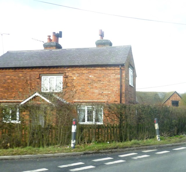 Cottage at Six Roads End