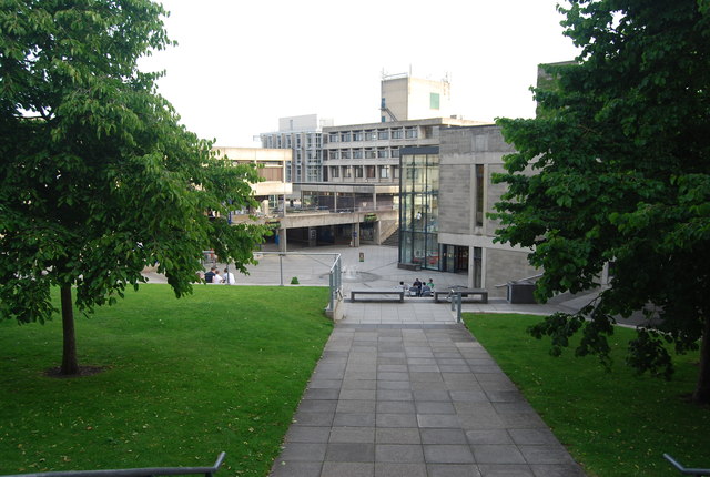 UEA Campus © N Chadwick cc-by-sa/2.0 :: Geograph Britain and Ireland