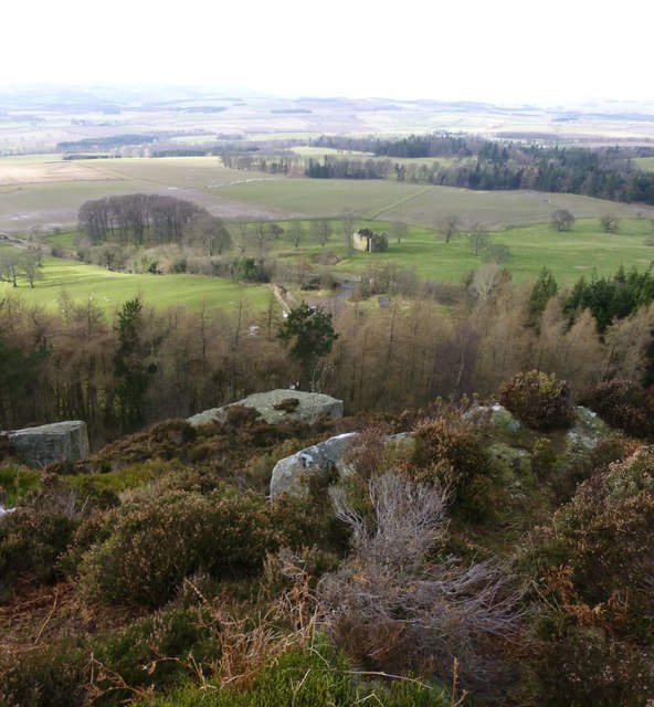 The natural ramparts of the fort above Hepburn Farm
