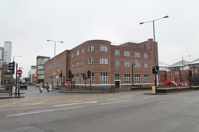 royal-mail-sorting-office-bromley-richard-gadsby-cc-by-sa-2-0