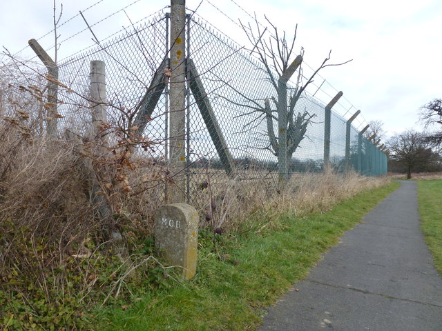 RAF Upwood - Perimeter fencing