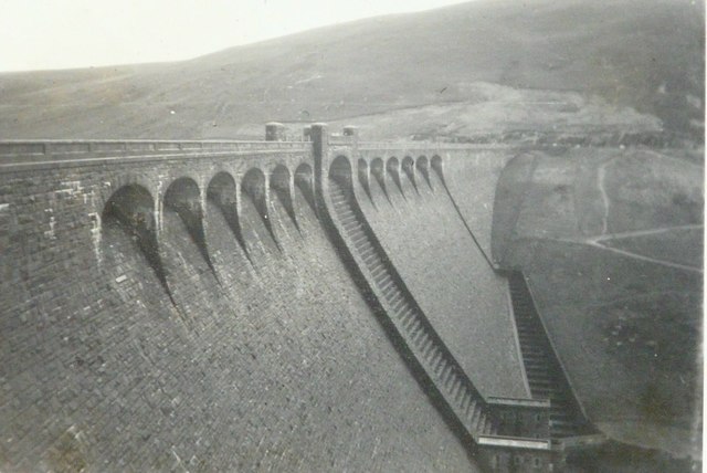 Claerwen dam in 1958