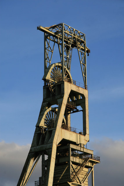 Clipstone Colliery - upcast shaft headgear