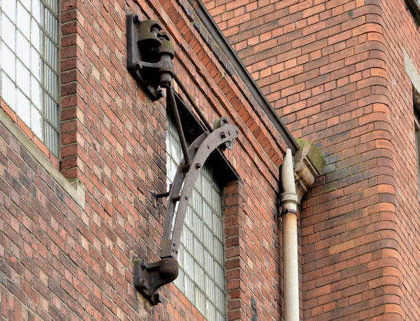 Old hoist, Belfast