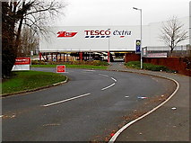 ST3486 : Access road to the Tesco Extra car park, Newport Retail Park by Jaggery