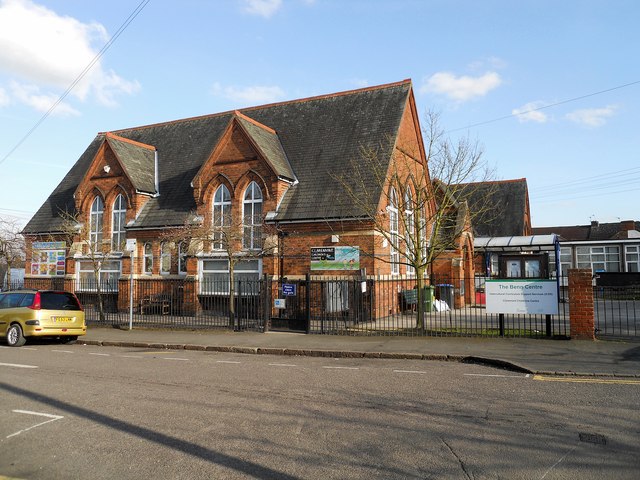 Rugby-The Benn Centre © Ian Rob :: Geograph Britain and Ireland