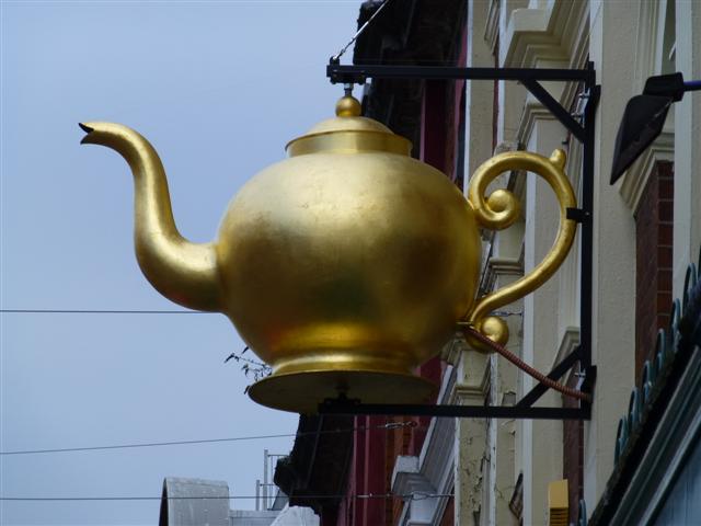 The Golden Teapot, Derry / Londonderry