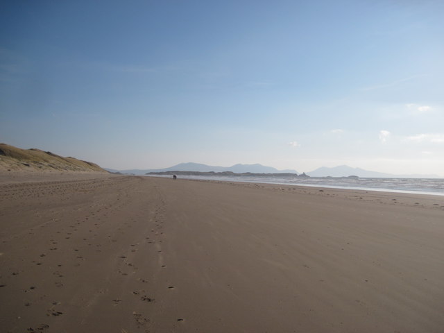 Traeth Penrhos(beach), Isle of Anglesey (Sir Ynys Mon) - area ...