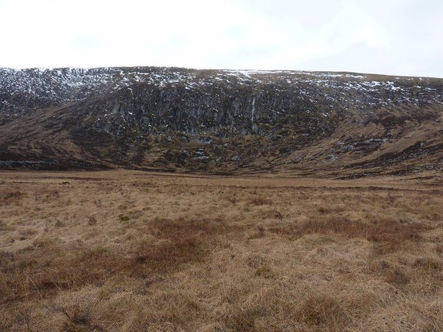 The upper corrie of the Mid Burn