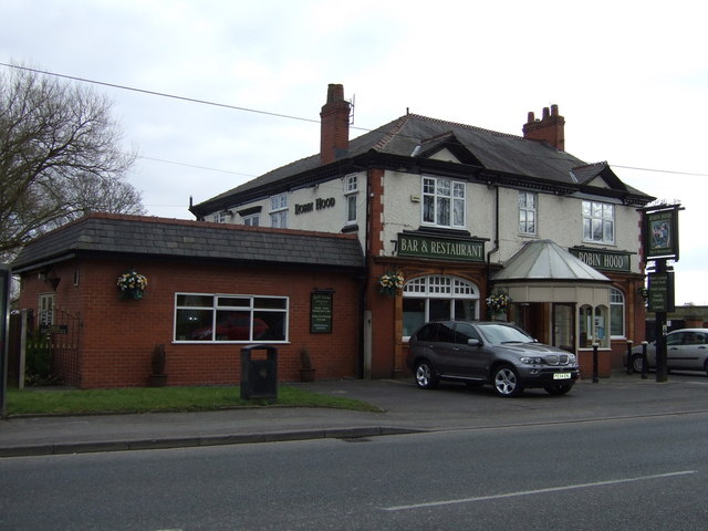 The Robin Hood pub © JThomas :: Geograph Britain and Ireland