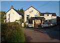 Cottages and former chapel, Sweetham